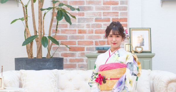 成人式前撮りご予約受付中